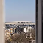 Elegant Apartment With Parking Near Tauron Arena Krakow By Noclegi Renters