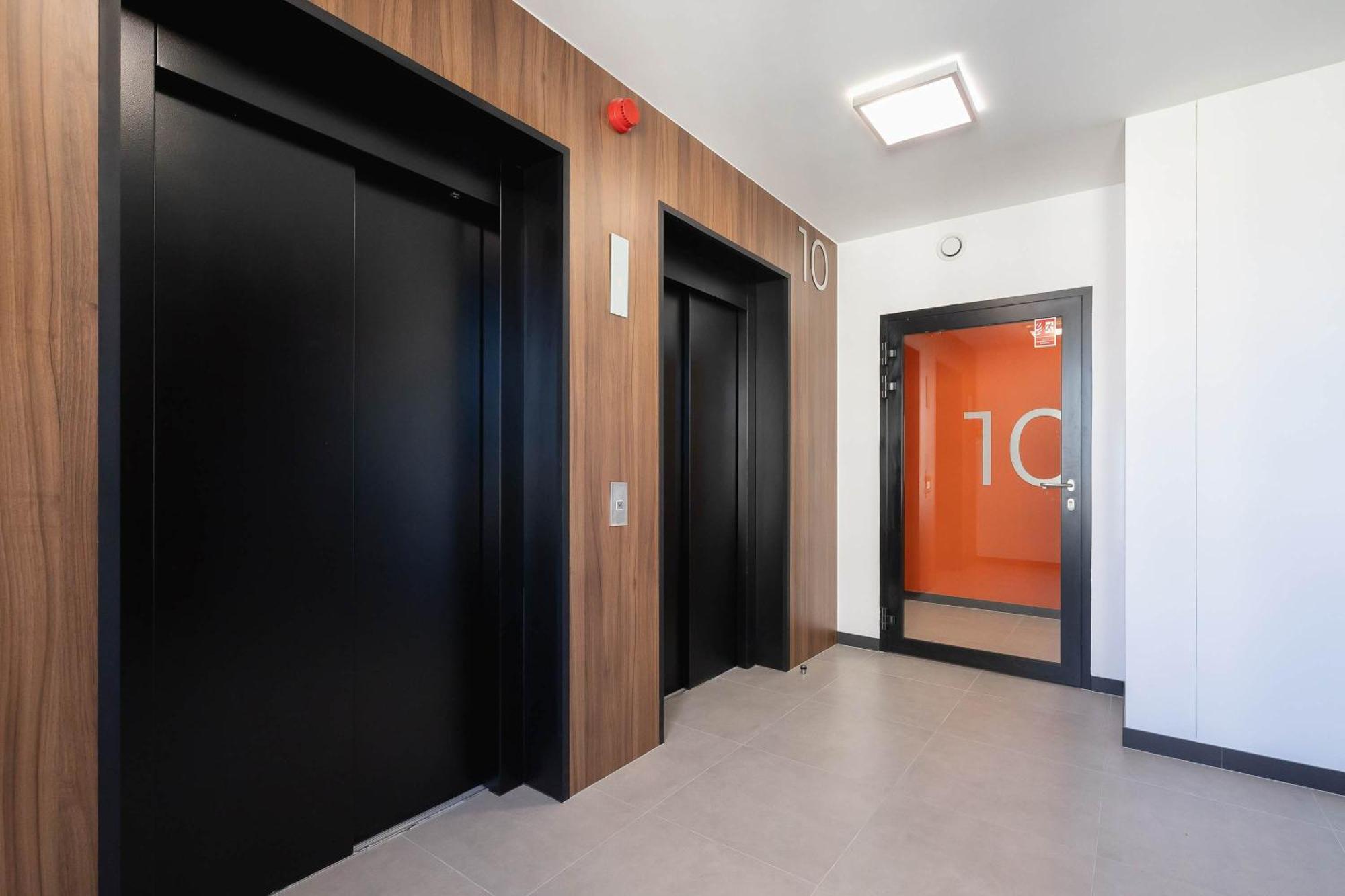 Apartment Elegant With Parking Near Tauron Arena By Renters *